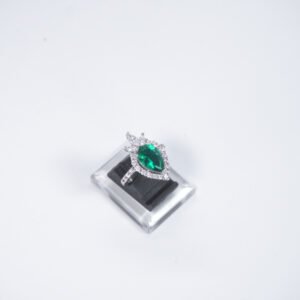 Cincin Sirkon Green Synt Sirkon Tear,Center Green Synt Marqi (3) Top 750 UBS