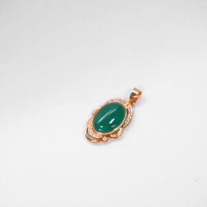 Liontin Batu Hijau W/ Sirkon Hijau Oval W/ Sirkon Kr.Kuning Home Made