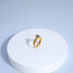 Cincin Natural Green Zircon Oval Cut Memo DGL W /Diamond Round + Tapper