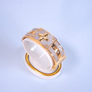 Gelang Bangkok lebar sirkon baris listring 4 daun 1 mata center kopong bawah 700 UBS
