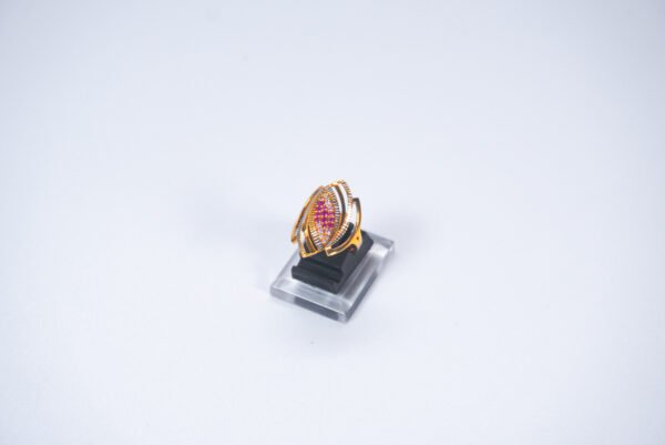 Ciincin Sirkon Pink Tua Muda Kr Putih 700 UBS