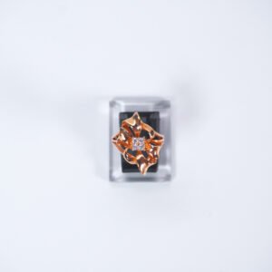Cincin Sirkon 4 mata Wajik Center Lipatan Plat Kombinasi Doft Putih 700 UBS